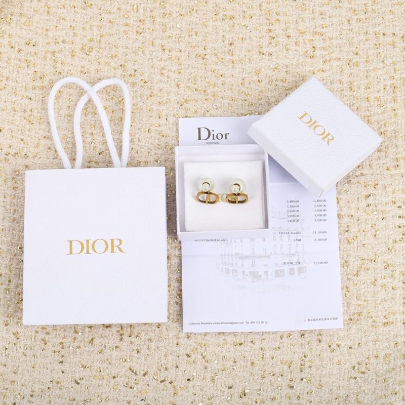 ch**an D*or earrings